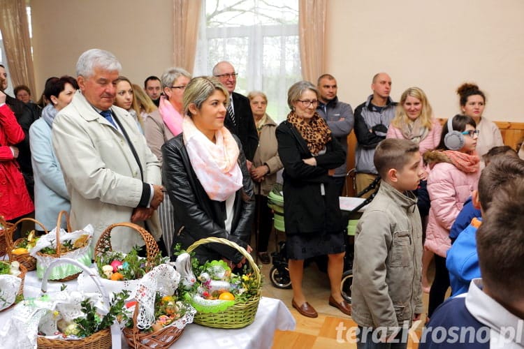 Święcenie pokarmów w Machnówce