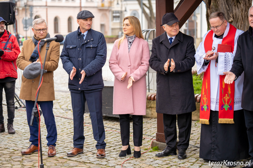 Święcenie Pokarmów Wielkanocnych na krośnieńskim Rynku