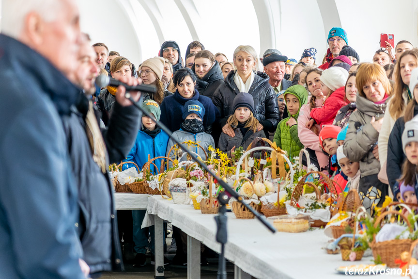 Święcenie Pokarmów Wielkanocnych na krośnieńskim rynku