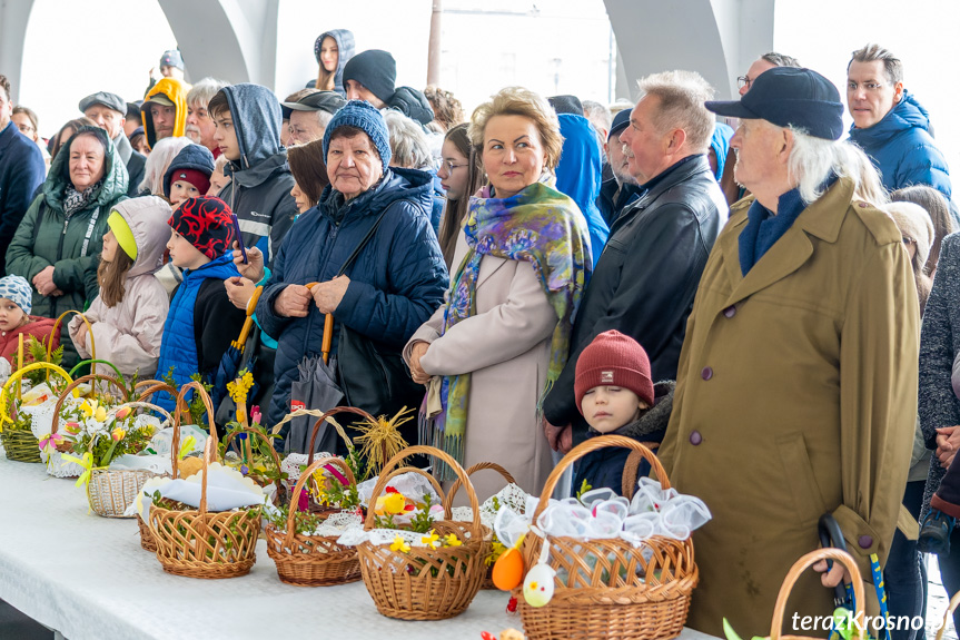 Święcenie Pokarmów Wielkanocnych na krośnieńskim rynku