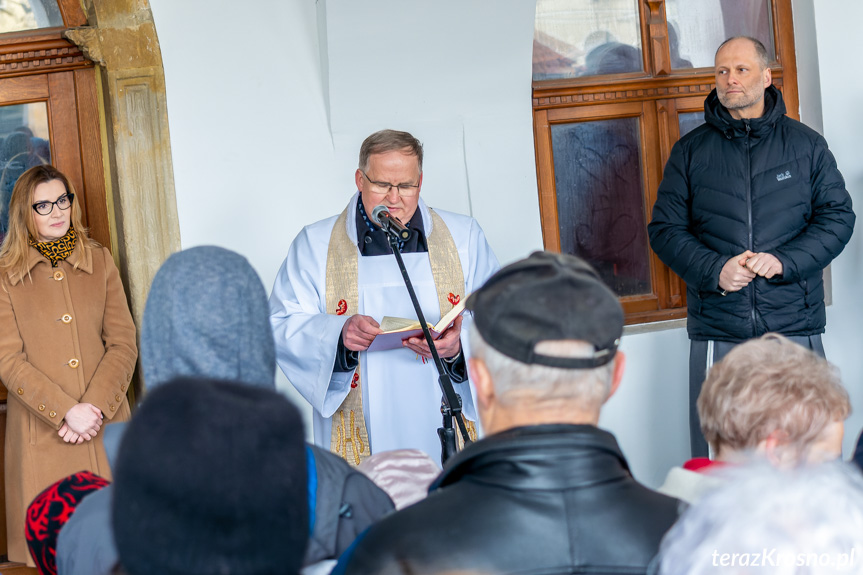 Święcenie Pokarmów Wielkanocnych na krośnieńskim rynku