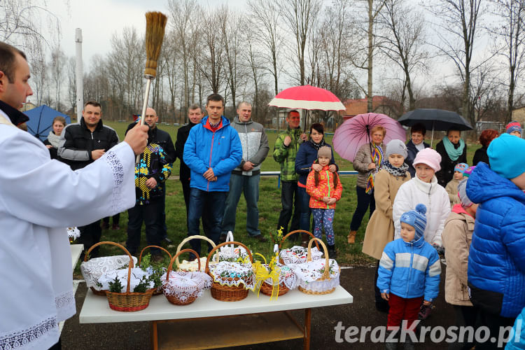 Święcenie pokarmów wielkanocnych w Świerzowej Polskiej