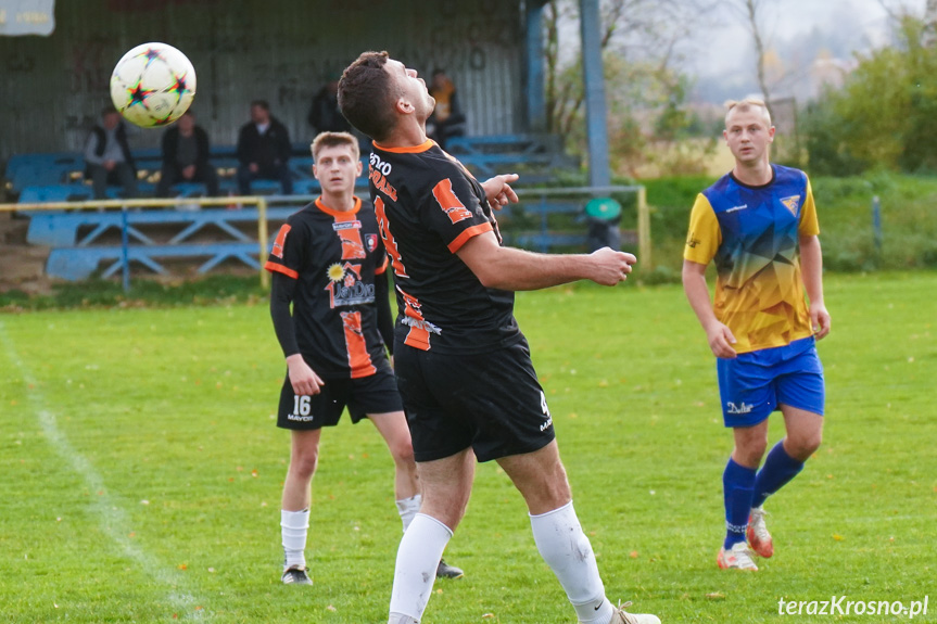 Tęcza Zręcin - Czardasz Osiek Jasielski 1:2