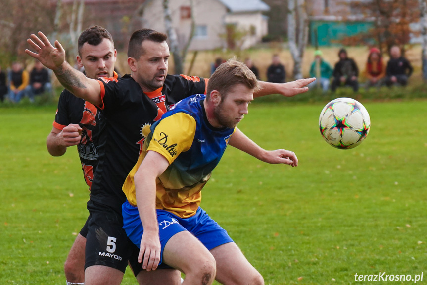 Tęcza Zręcin - Czardasz Osiek Jasielski 1:2