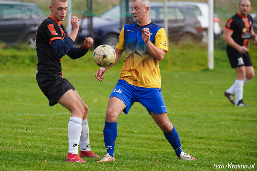 Tęcza Zręcin - Czardasz Osiek Jasielski 1:2