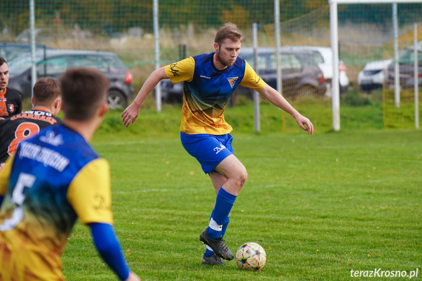 Tęcza Zręcin - Czardasz Osiek Jasielski 1:2