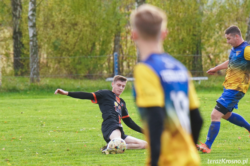 Tęcza Zręcin - Czardasz Osiek Jasielski 1:2