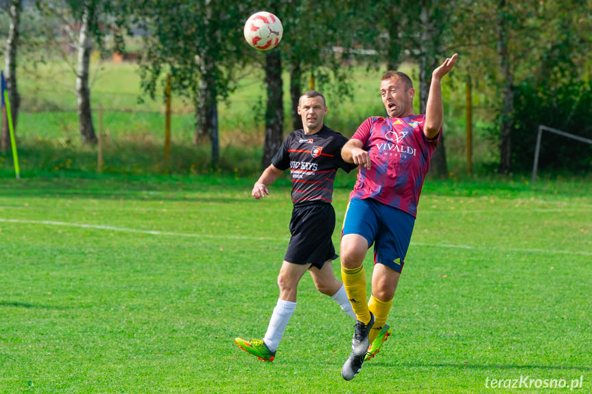 Tęcza Zręcin - Czardasz Osiek Jasielski 2:4