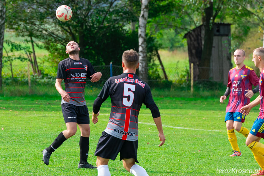 Tęcza Zręcin - Czardasz Osiek Jasielski 2:4