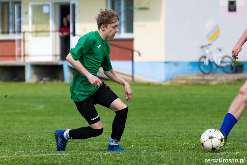 Tęcza Zręcin - JKS Jasionów 6:3