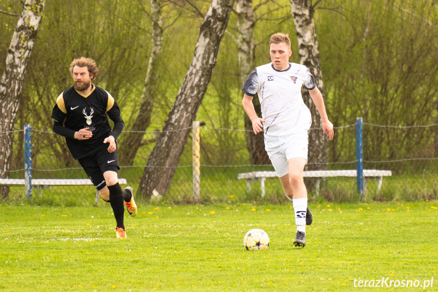 Tęcza Zręcin - GKS Zarzecze-Dębowiec 1:3