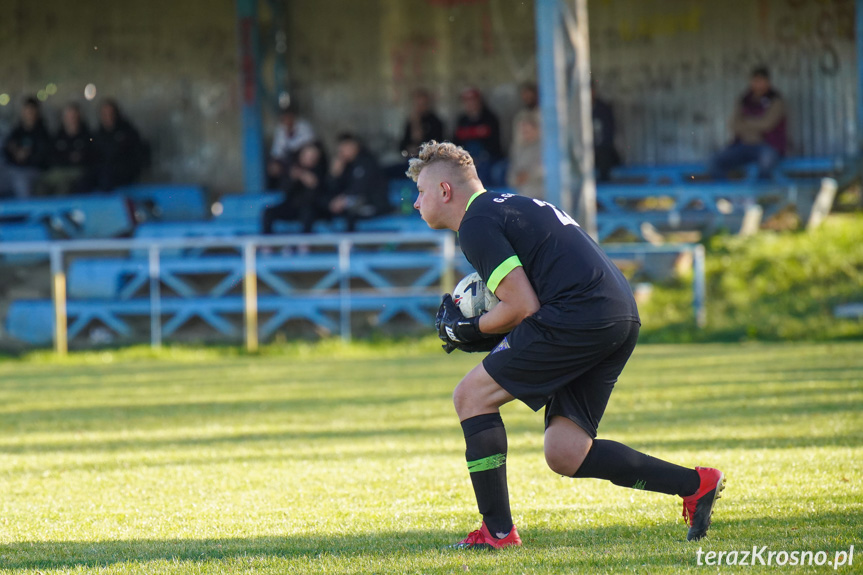 Tęcza Zręcin - Liwocz Brzyska 1:3