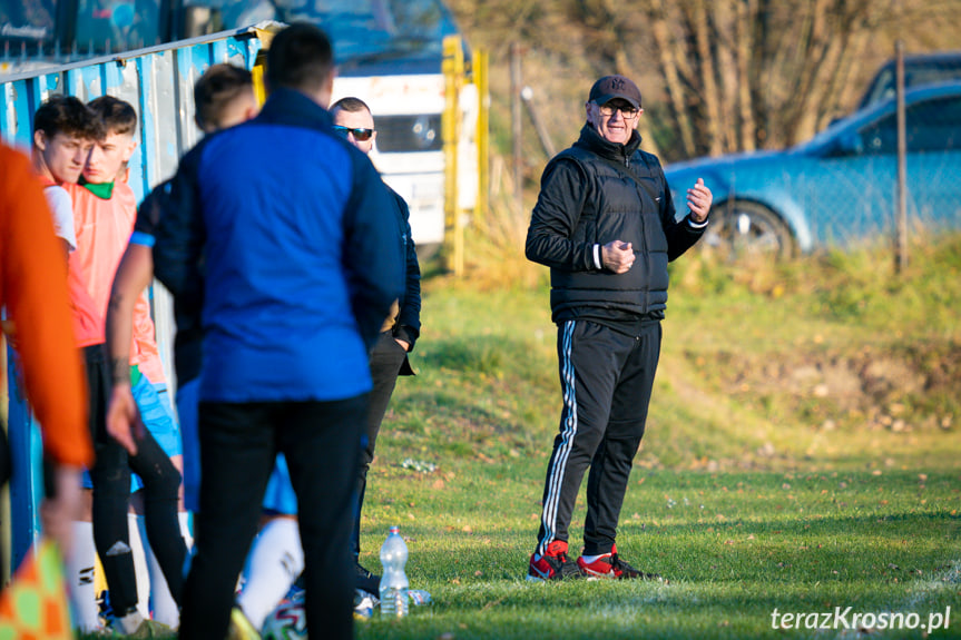 Tęcza Zręcin - LKS Skołyszyn 1:4