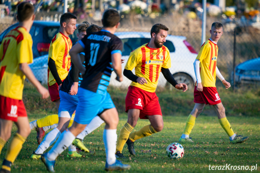 Tęcza Zręcin - LKS Skołyszyn 1:4