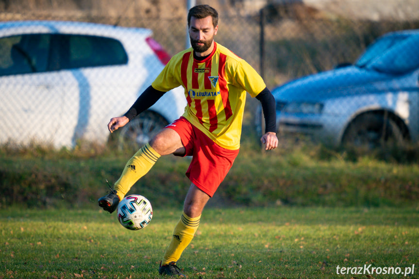 Tęcza Zręcin - LKS Skołyszyn 1:4