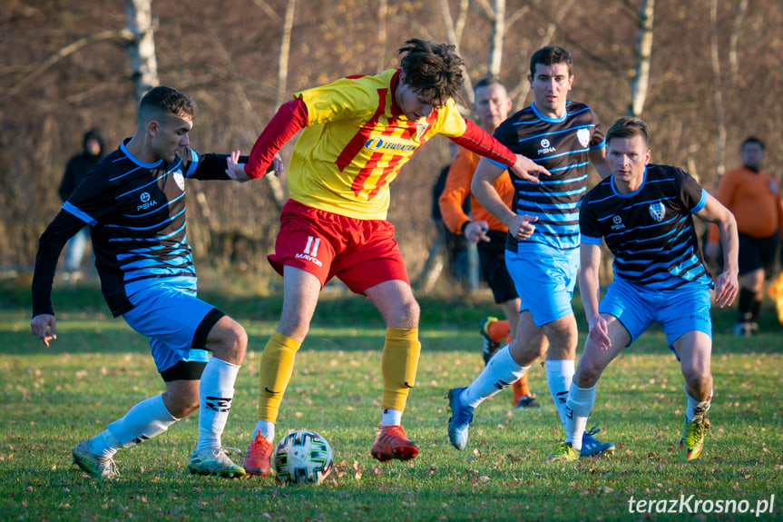 Tęcza Zręcin - LKS Skołyszyn 1:4