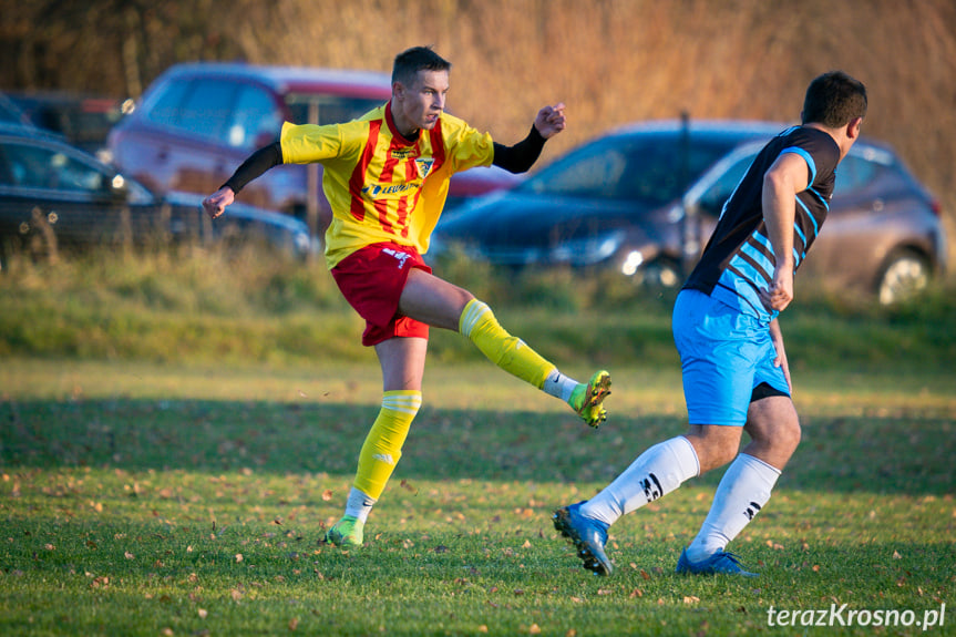 Tęcza Zręcin - LKS Skołyszyn 1:4