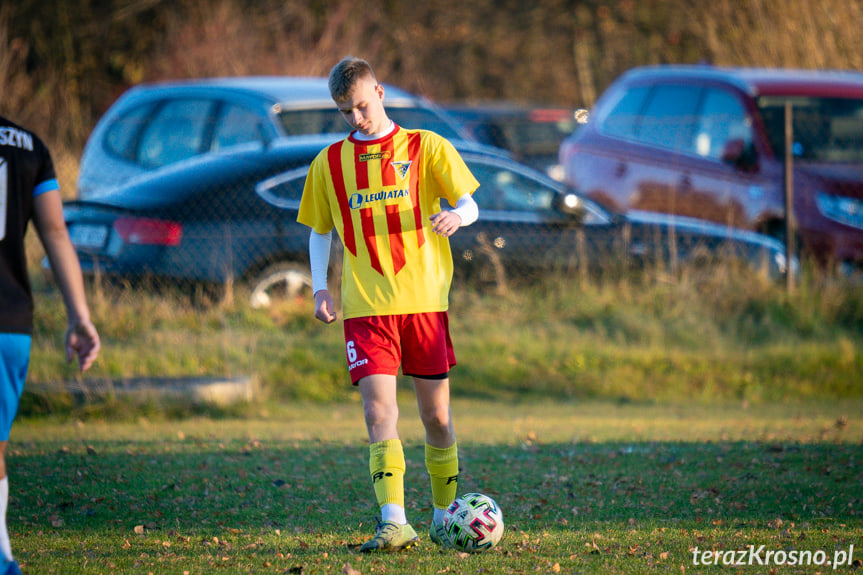 Tęcza Zręcin - LKS Skołyszyn 1:4