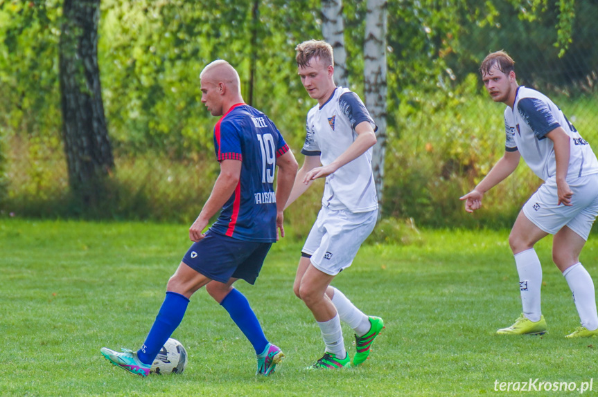 Tęcza Zręcin - Orzeł Faliszówka 1:2