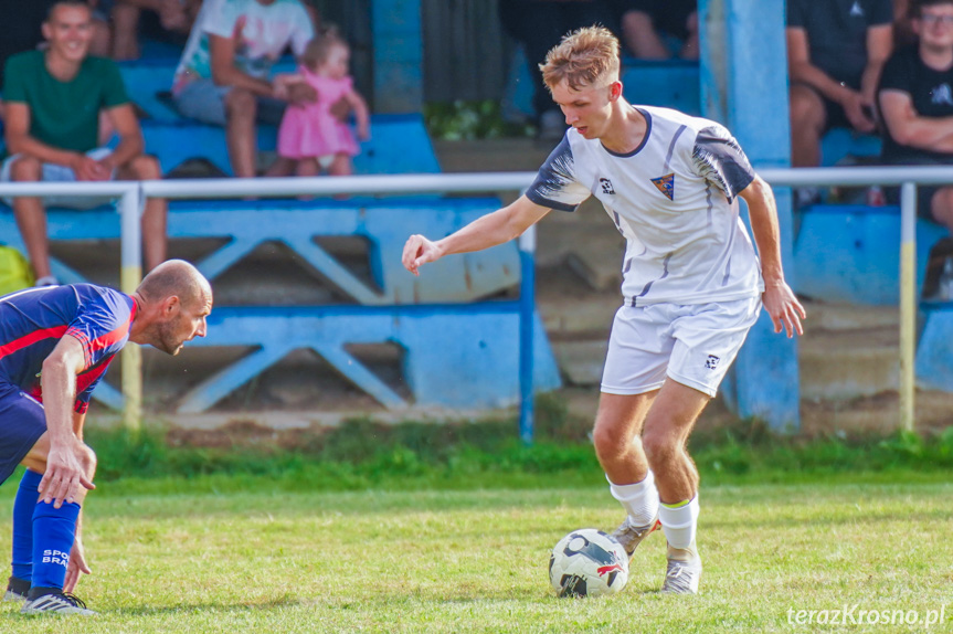 Tęcza Zręcin - Orzeł Faliszówka 1:2