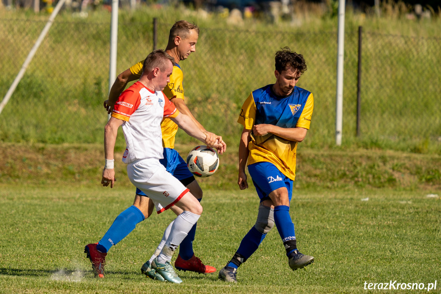 Tęcza Zręcin - Polonia Kopytowa 3:2