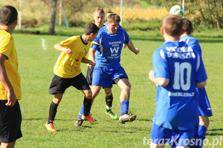 Tęcza Zręcin - Victoria Dobieszyn 3:2