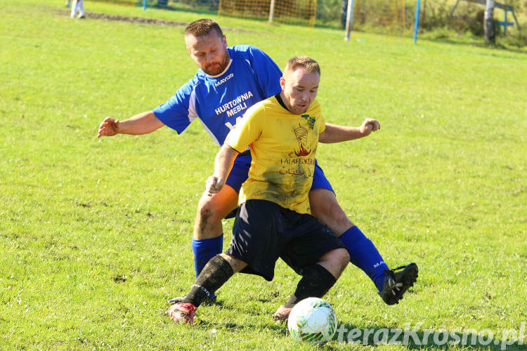 Tęcza Zręcin - Victoria Dobieszyn 3:2