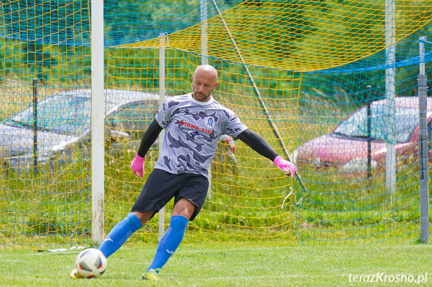 Tęcza Zręcin - Wisłoka Niegłowice 6-1 