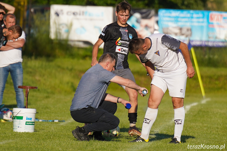 Tęcza Zręcin - Zorza Łęki Dukielskie 1:3