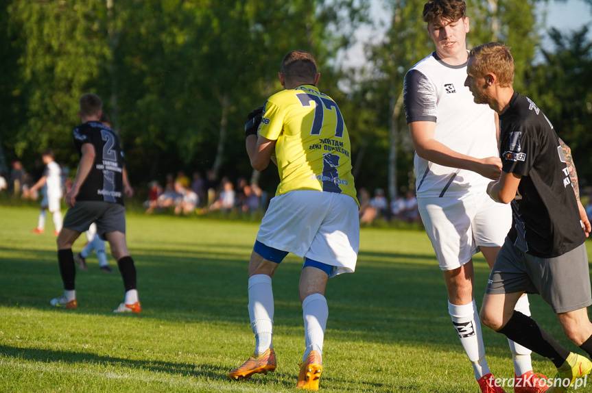 Tęcza Zręcin - Zorza Łęki Dukielskie 1:3