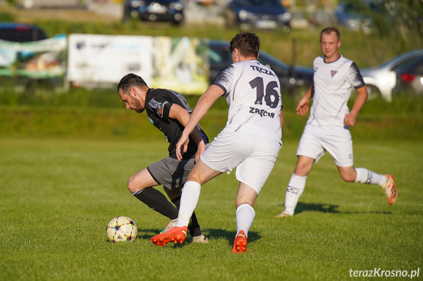 Tęcza Zręcin - Zorza Łęki Dukielskie 1:3