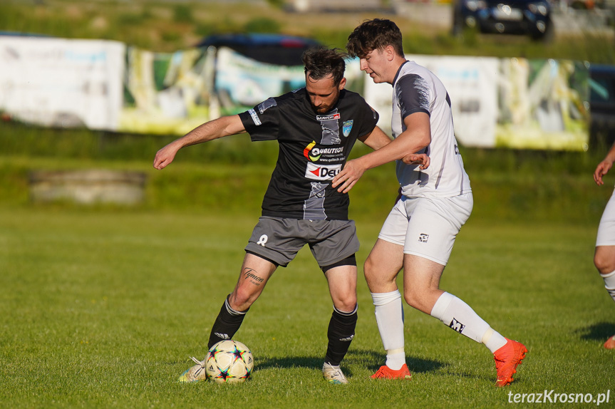 Tęcza Zręcin - Zorza Łęki Dukielskie 1:3