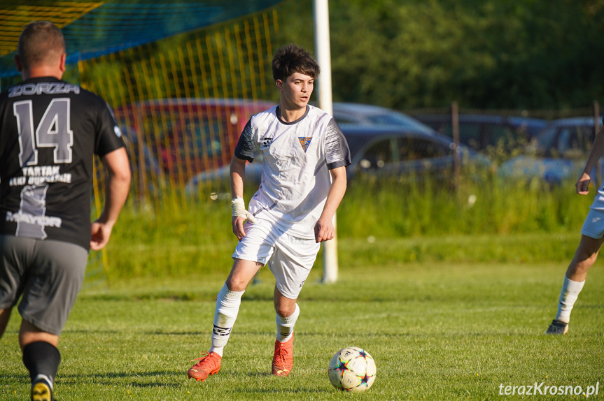 Tęcza Zręcin - Zorza Łęki Dukielskie 1:3