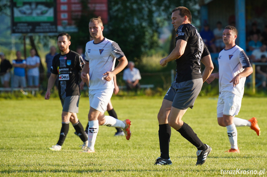 Tęcza Zręcin - Zorza Łęki Dukielskie 1:3