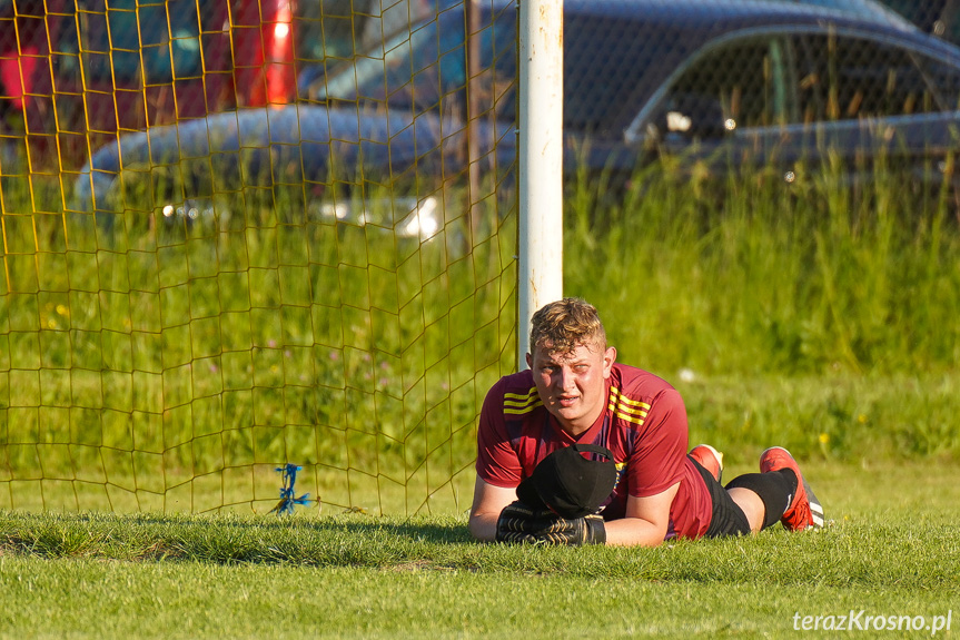 Tęcza Zręcin - Zorza Łęki Dukielskie 1:3