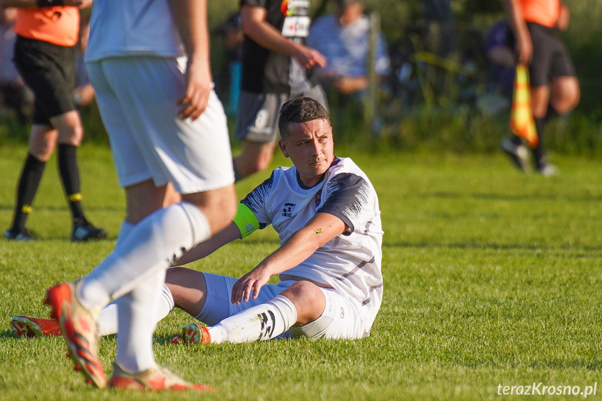 Tęcza Zręcin - Zorza Łęki Dukielskie 1:3