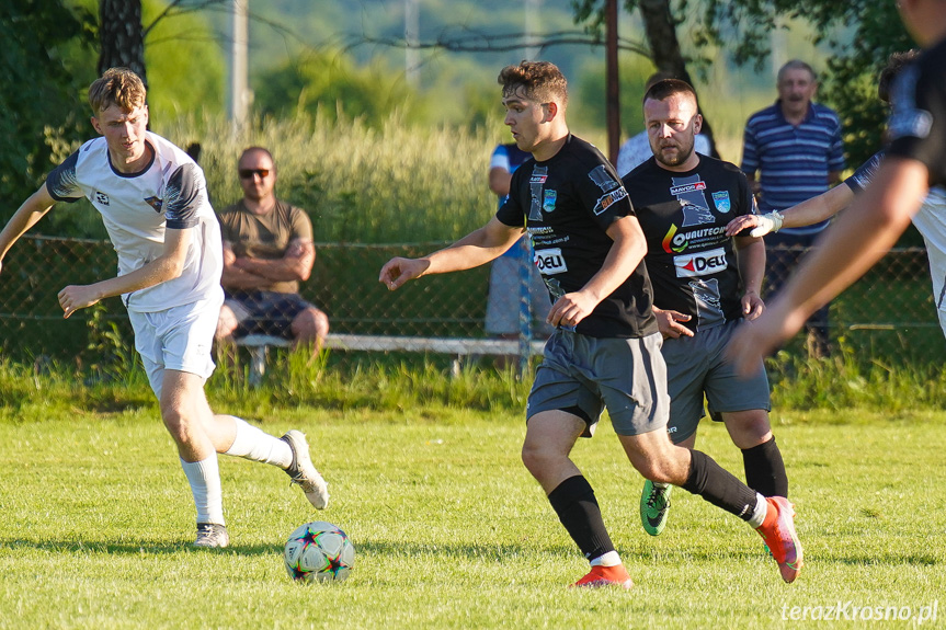 Tęcza Zręcin - Zorza Łęki Dukielskie 1:3