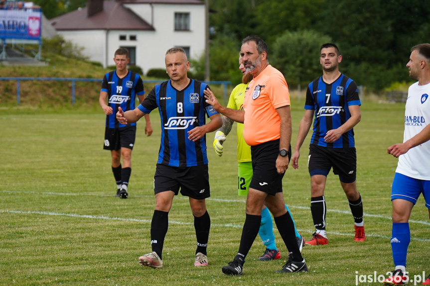 Tempo Nienaszów - Nafta Jedlicze 4:4