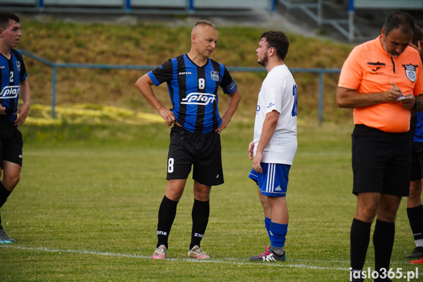 Tempo Nienaszów - Nafta Jedlicze 4:4