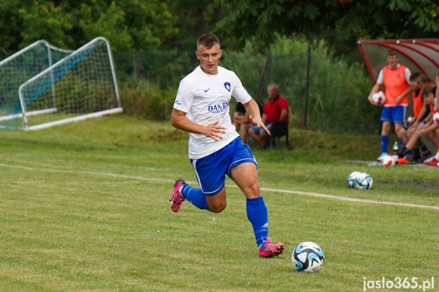 Tempo Nienaszów - Nafta Jedlicze 4:4