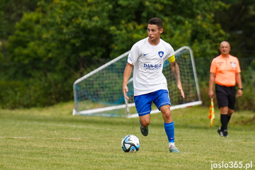 Tempo Nienaszów - Nafta Jedlicze 4:4