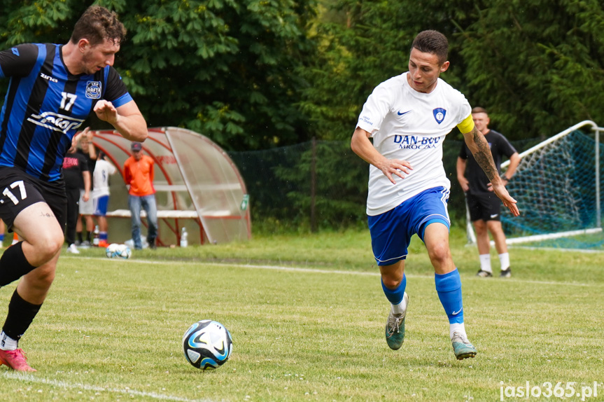 Tempo Nienaszów - Nafta Jedlicze 4:4