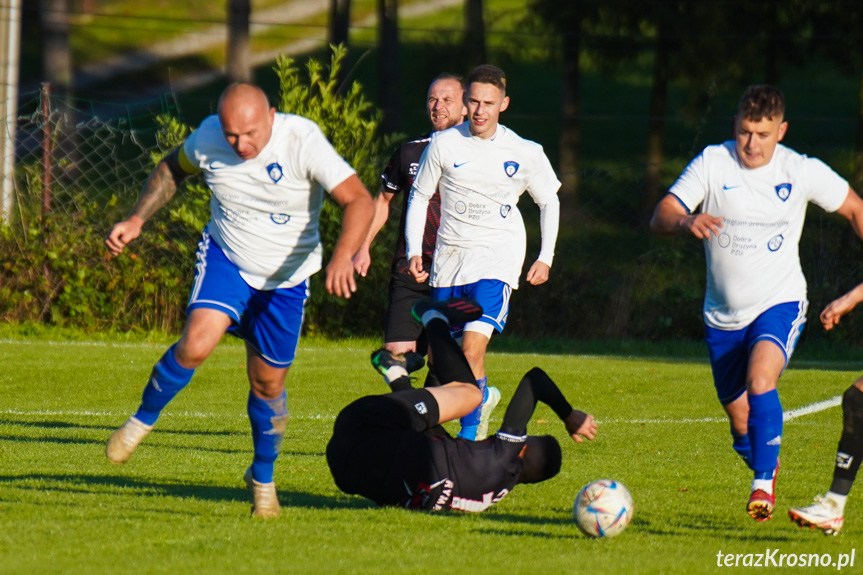 Tempo Nienaszów - Start Rymanów 4:4