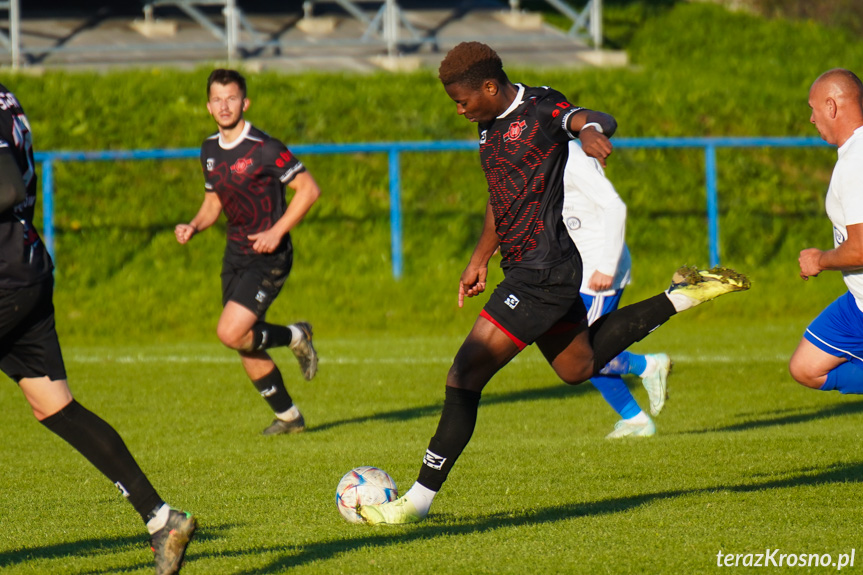 Tempo Nienaszów - Start Rymanów 4:4