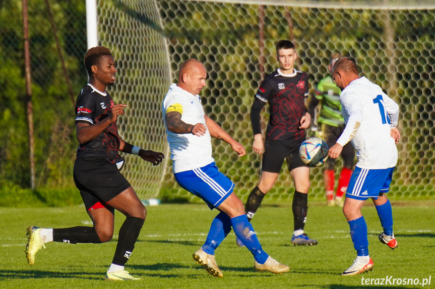 Tempo Nienaszów - Start Rymanów 4:4