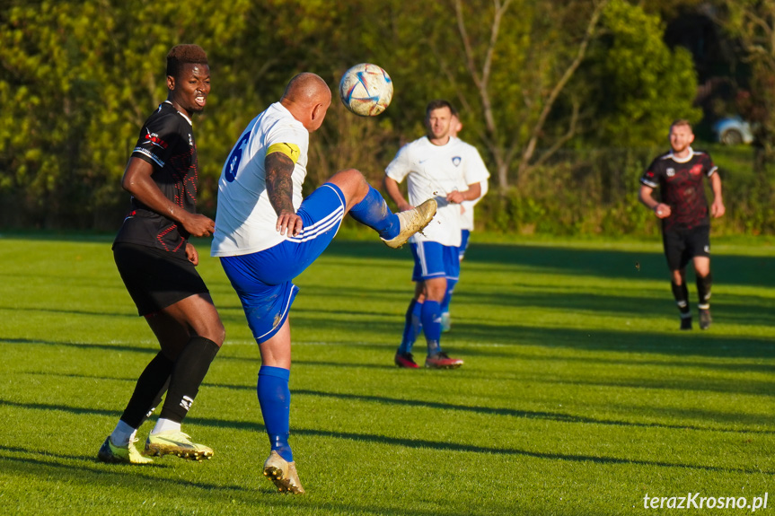 Tempo Nienaszów - Start Rymanów 4:4