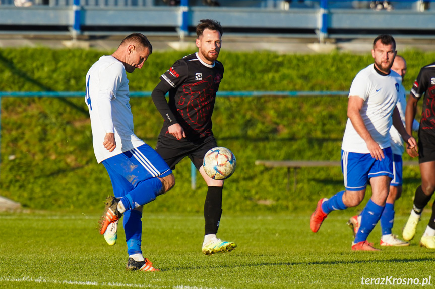 Tempo Nienaszów - Start Rymanów 4:4