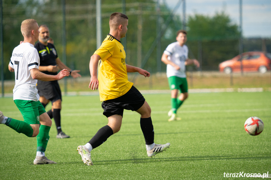 Tempo Nienaszów - Zamczysko Odrzykoń 1:8