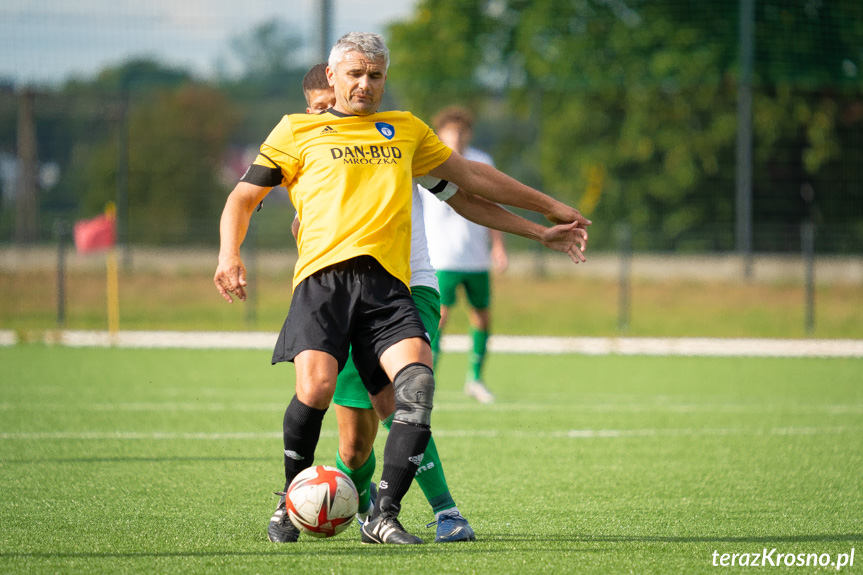 Tempo Nienaszów - Zamczysko Odrzykoń 1:8