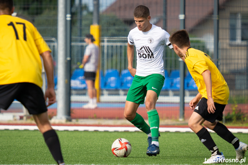 Tempo Nienaszów - Zamczysko Odrzykoń 1:8